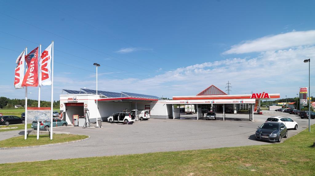 Fairsleep Avia Motel Gmuend Gmund  Eksteriør bilde